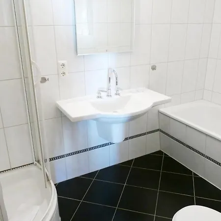 Villa Medici App_ 02 *