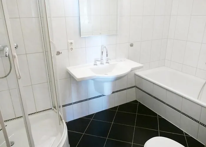 Villa Medici App_ 02 *