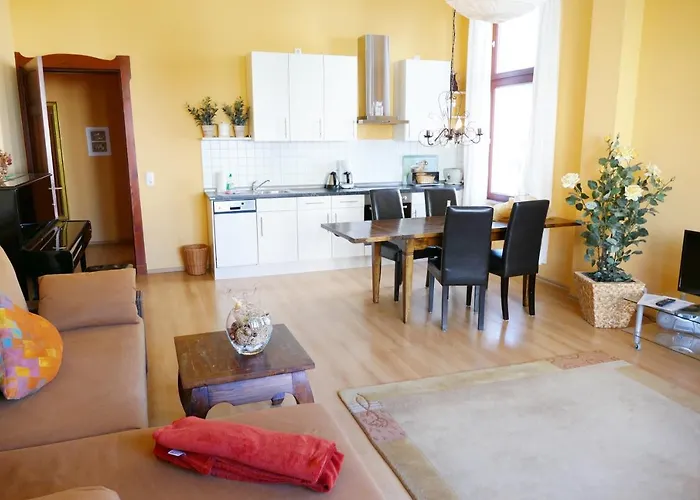 Villa Medici App_ 02 *